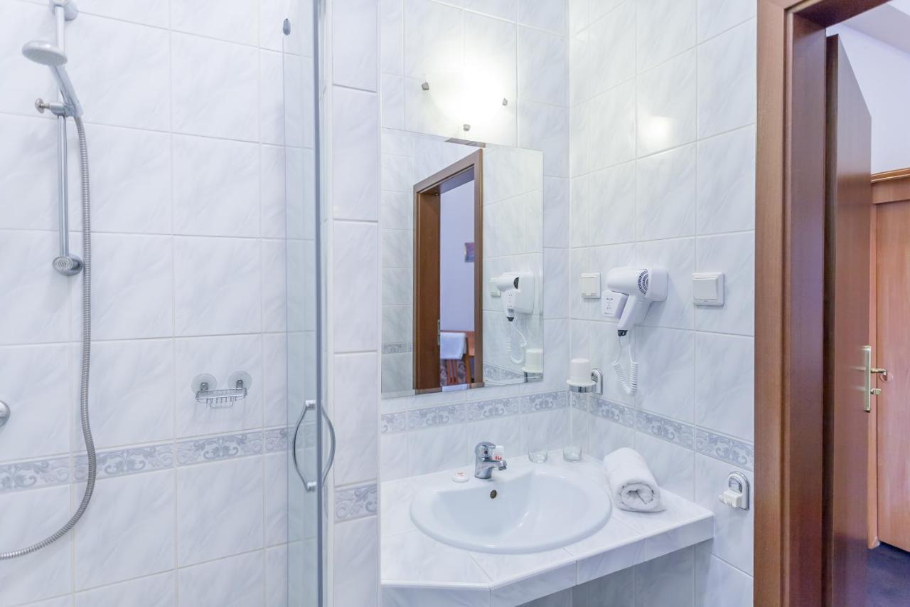 Hotel Mikulski Gliwice Exterior foto
